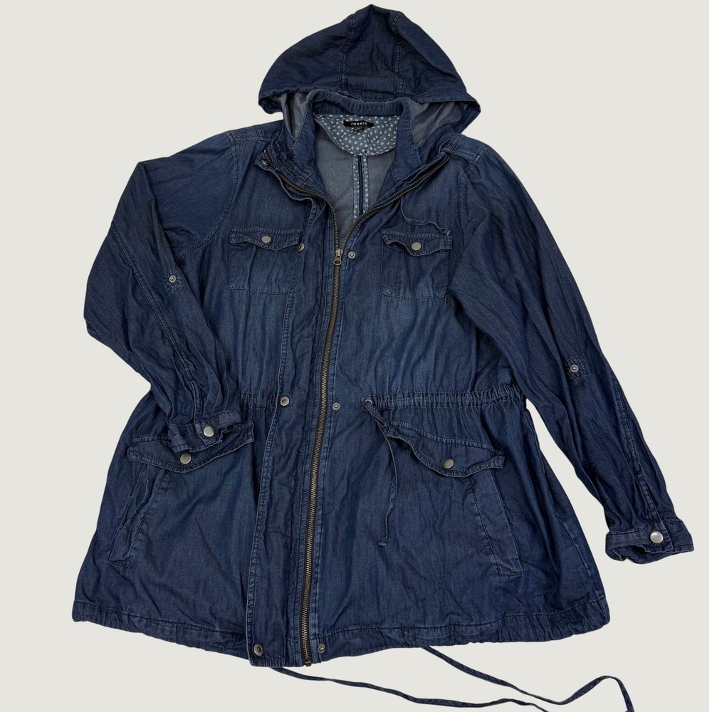 Torrid Denim Chambray Utility Jacket Womens 2X Blue Lightweight Roll Tab Sleeves